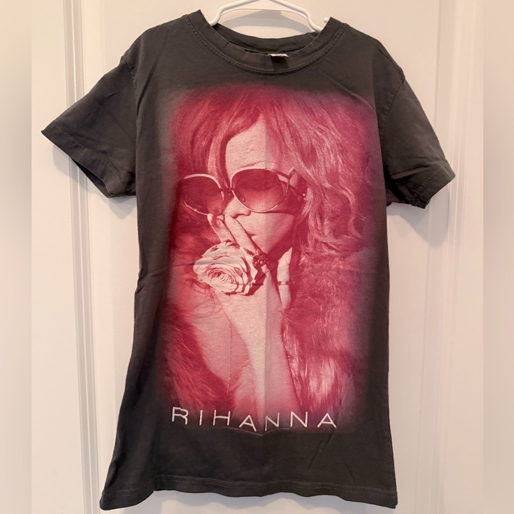 Rihanna Shirt